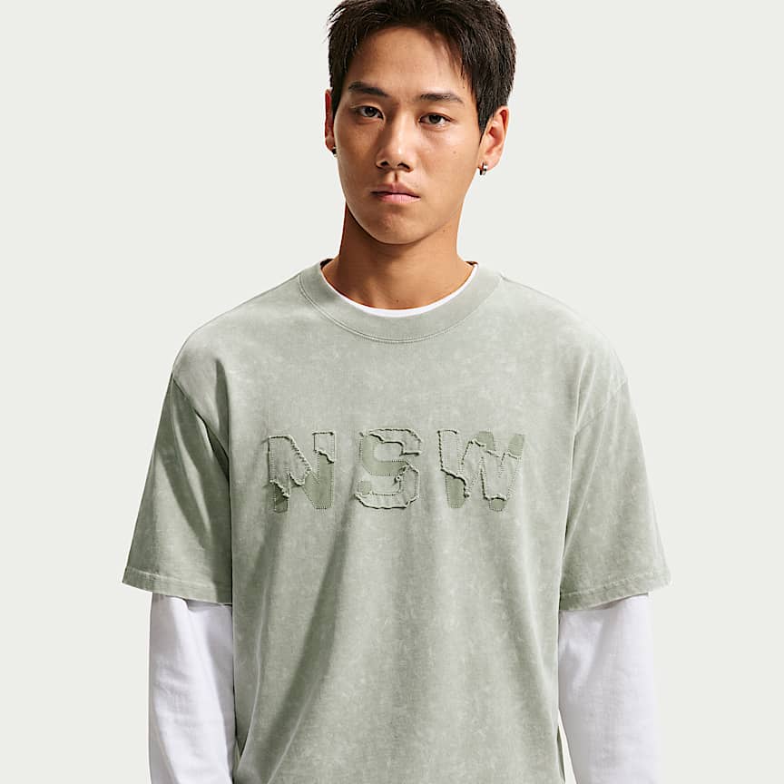 Nike Sportswear T-Shirt. Nike SG